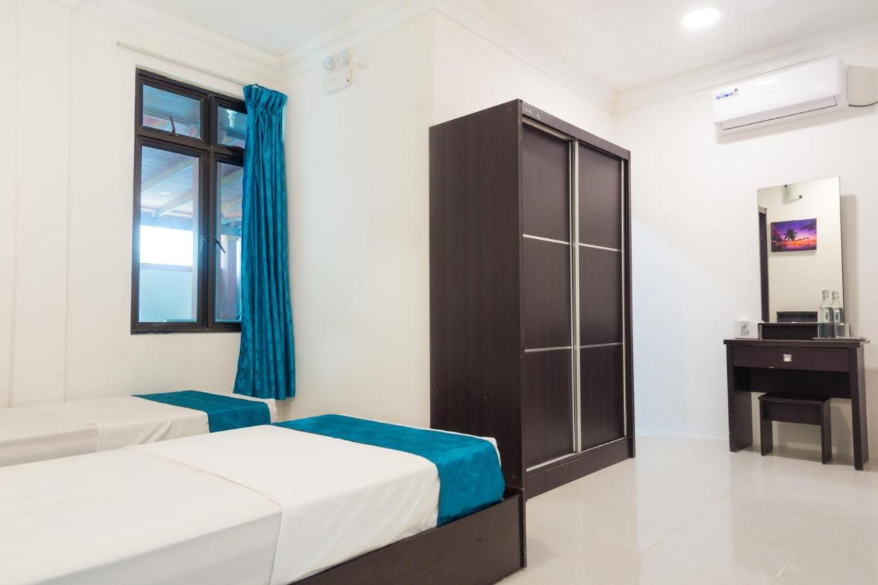 Hotel Palm Gate Maldives Thulusdhoo Exterior foto