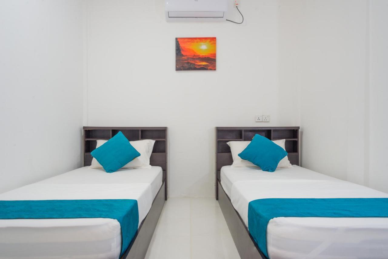 Hotel Palm Gate Maldives Thulusdhoo Exterior foto