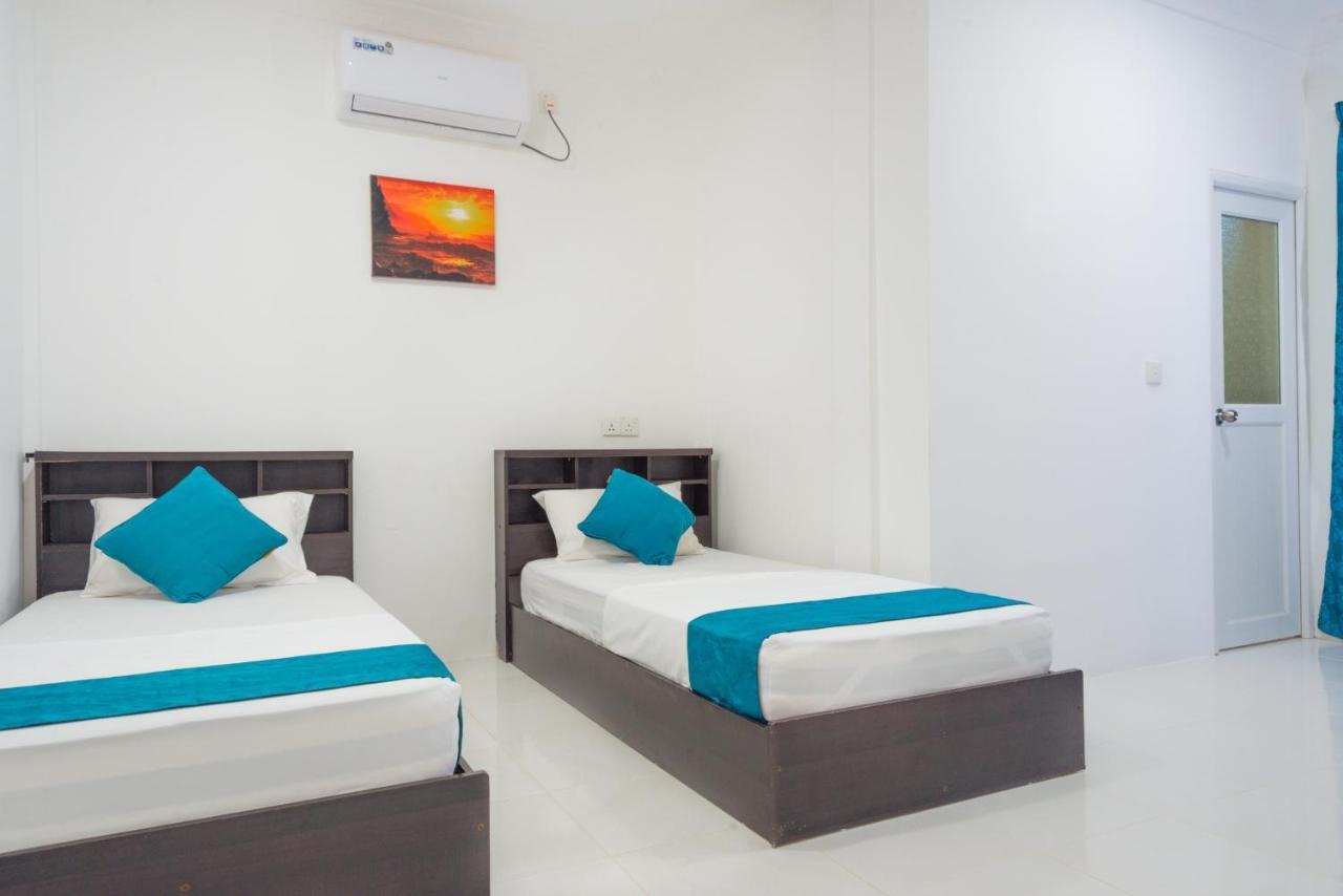 Hotel Palm Gate Maldives Thulusdhoo Exterior foto